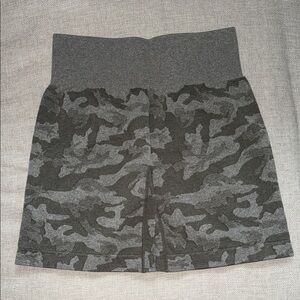Green/Gray NVGTN Camo Shorts
